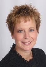 Real Estate Agent Sharon Black